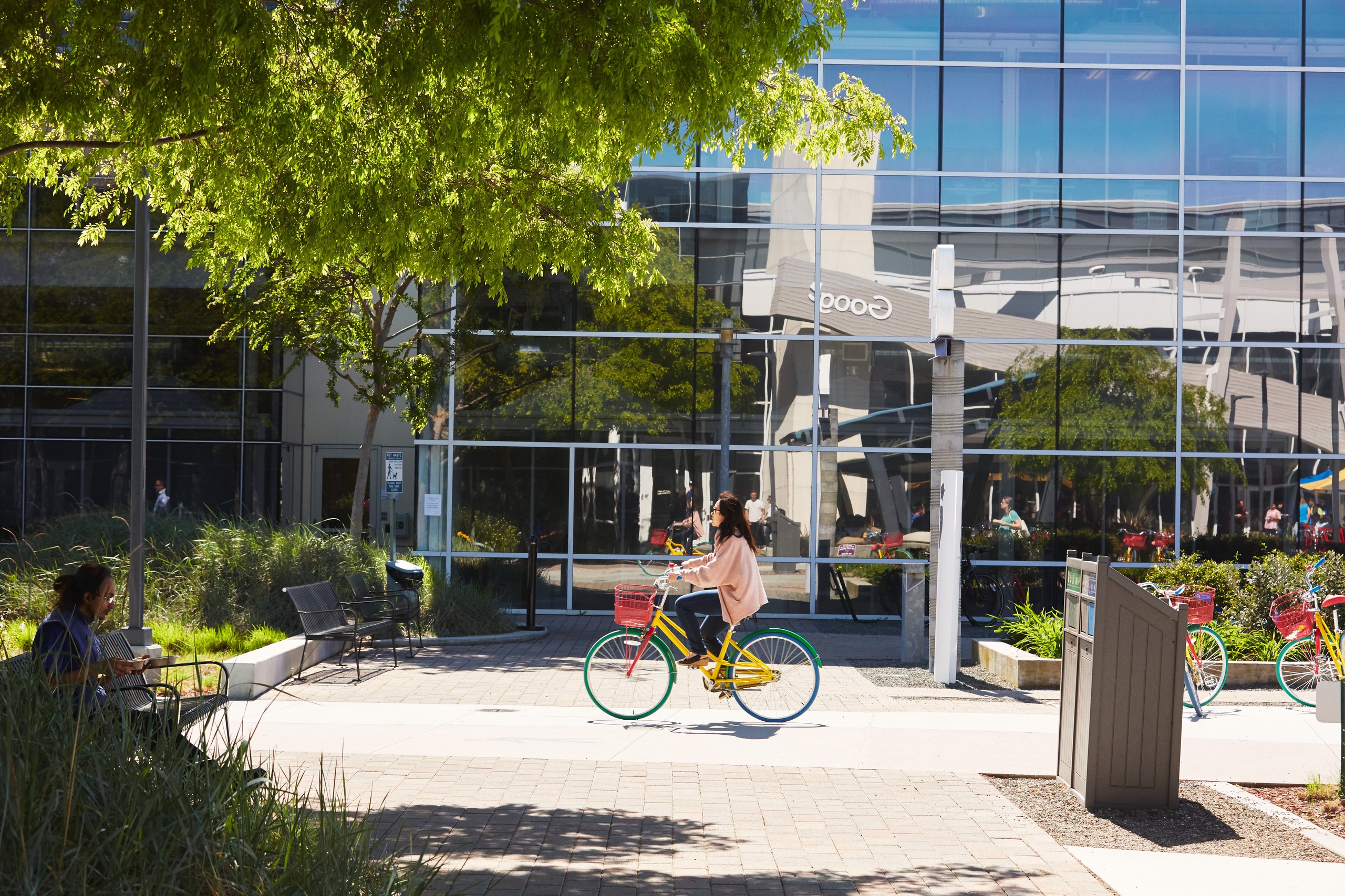Khuôn viên văn phòng Google